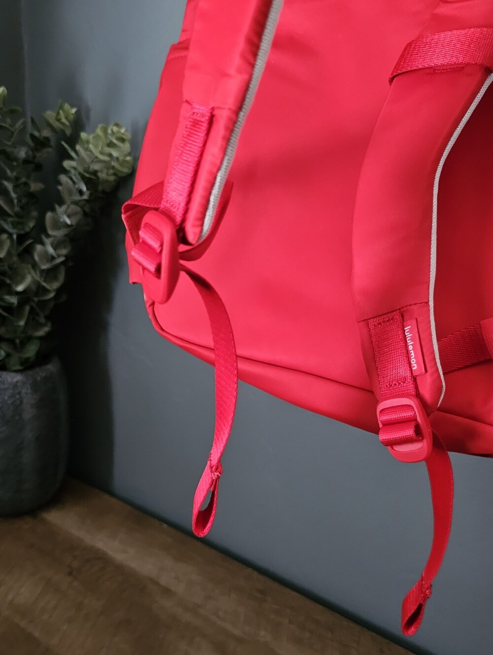 Lululemon Backpack - Picture 8 of 10